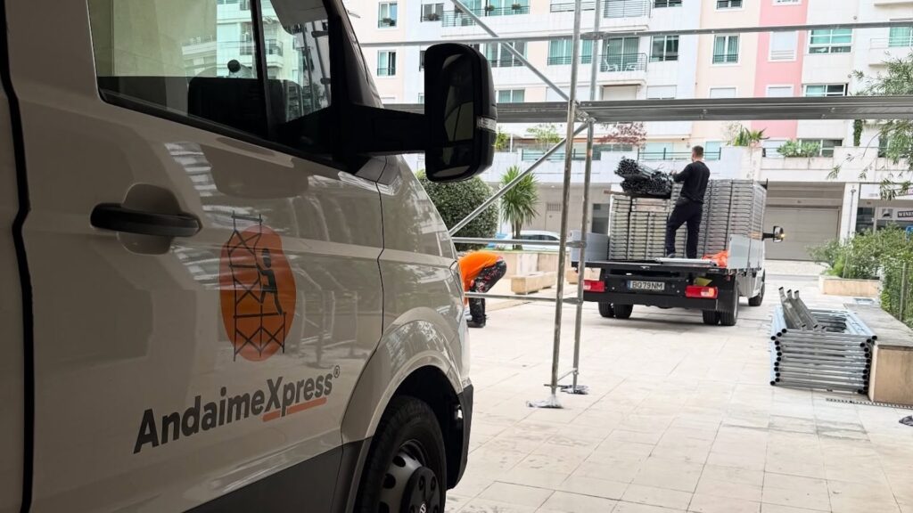 Andaimes para Reabilitação Urbana em Oeiras