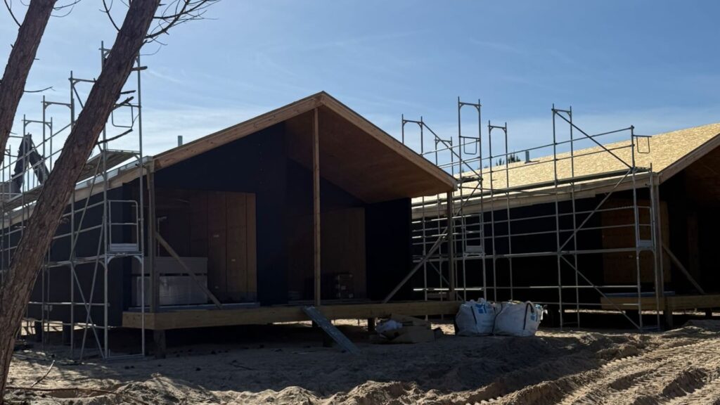 Aluguer de Andaimes Segurança, Eficiência e Soluções Profissionais para Obras